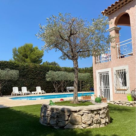 T3 Avec Jardin Et Piscine Privee Velaux Exterior foto